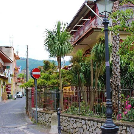 B&B Country Chic Vico Equense Exterior foto